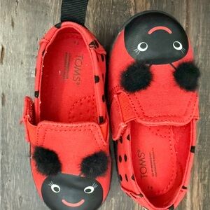 TOMS Kids Red Ladybug Sneakers